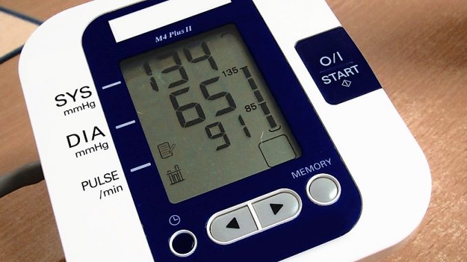 a magas vérnyomás okai 60 év feletti férfiaknál vese magas vérnyomás elleni gyógyszer